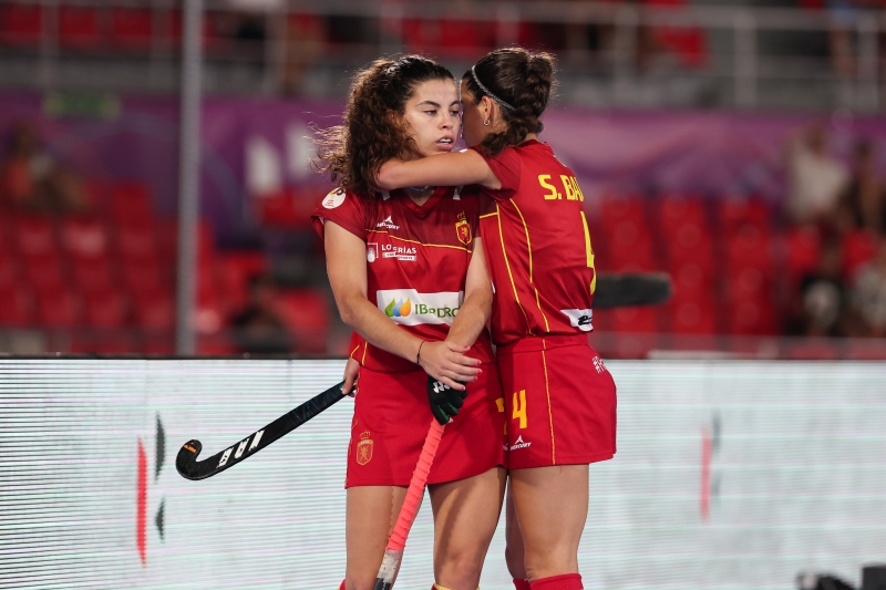 Las Redsticks caen en cuartos contra las Hockeyroos, las Leonas avanzan a semifinales